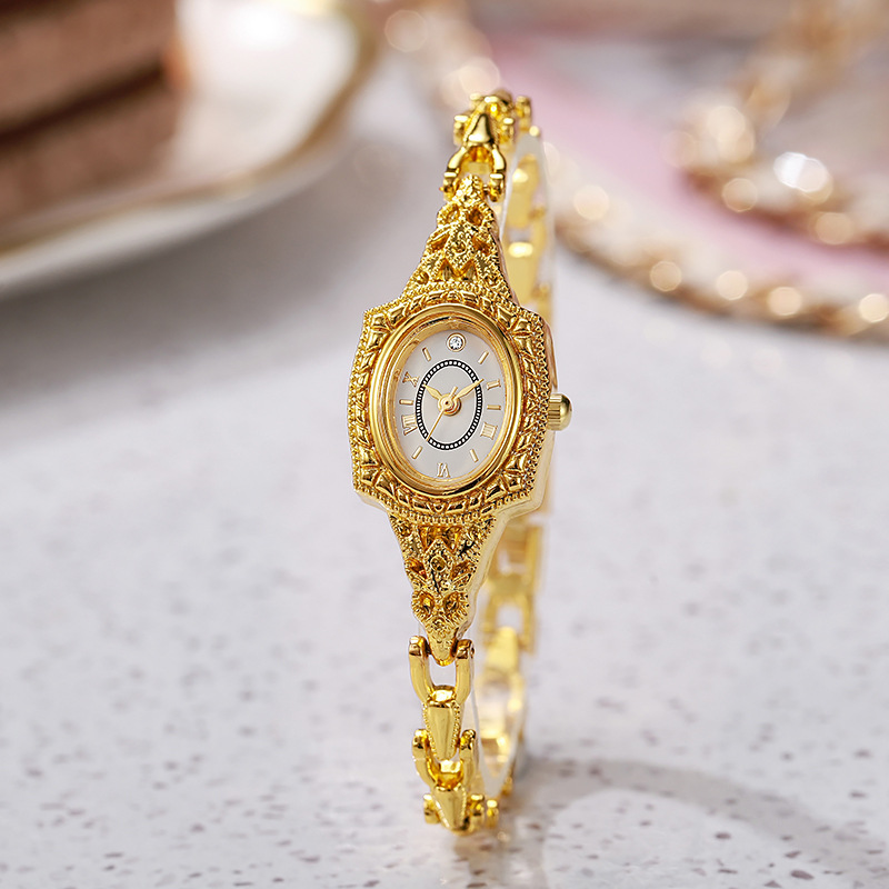 Retro Barrel Shape Women Watch - Vintage Jewelry Watches Women 评论和价格