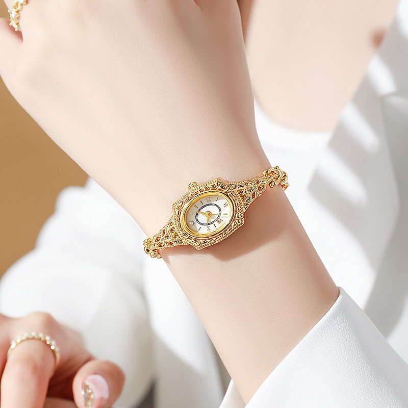 Retro Barrel Shape Women Watch - Vintage Jewelry Watches Women 评论和价格