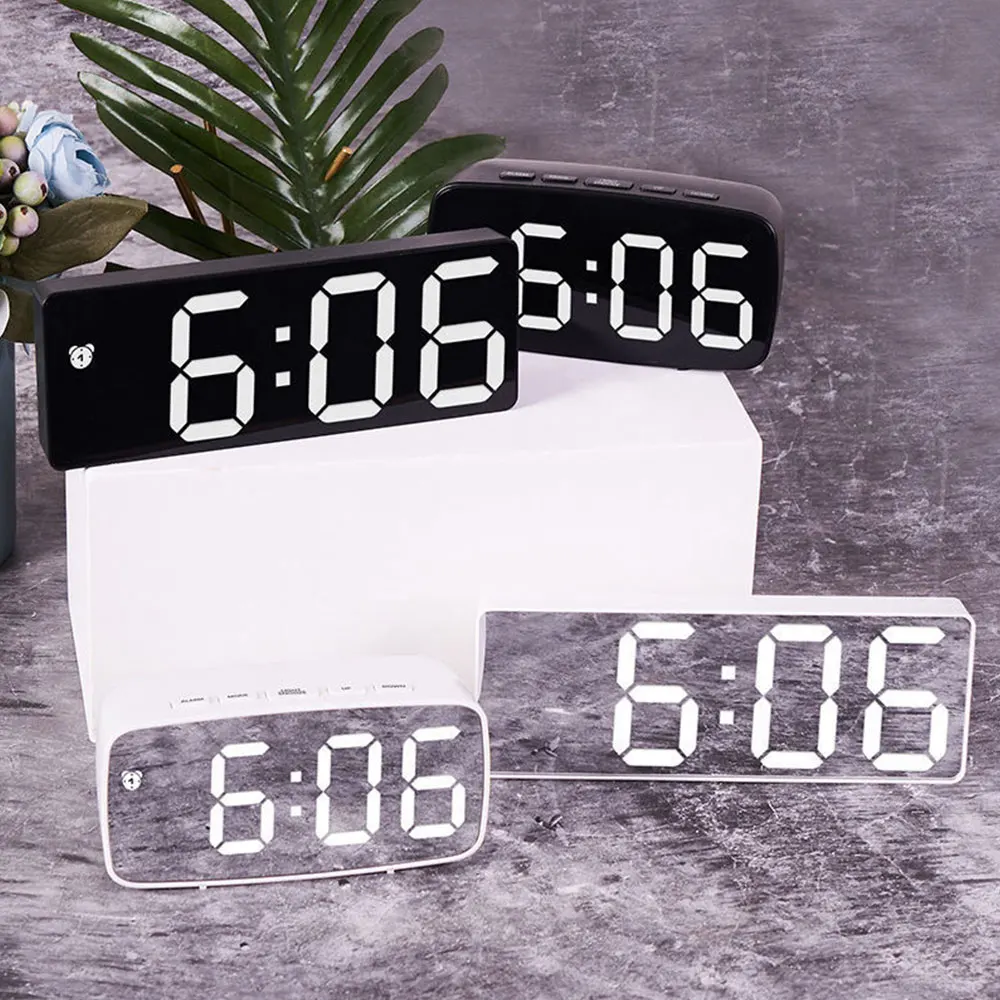Acrylic Mirror Alarm Clock Ele - Moments Watches & Jewelry Burlington 评论和价格